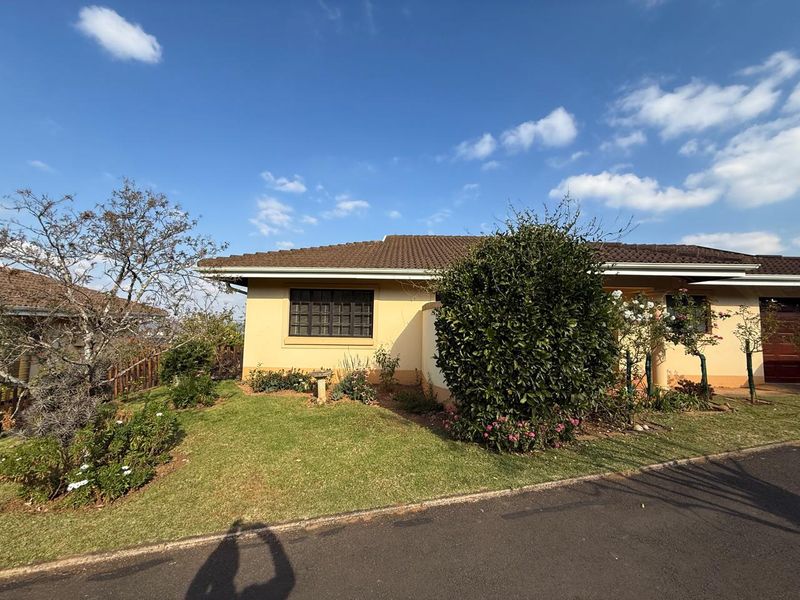 Modern 2 Bedroom Home with Midmar Views in Eagle Ridge Estate, Howick - Photo 3