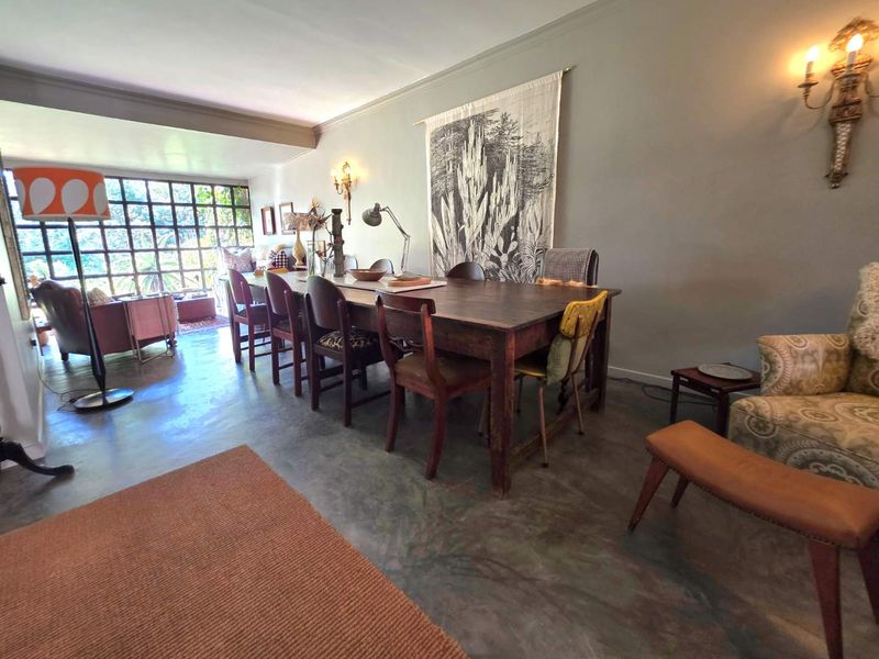 Beautiful, Spacious 3-Bedroom Family Home for Sale in Small Secure Complex of 4. - Photo 8