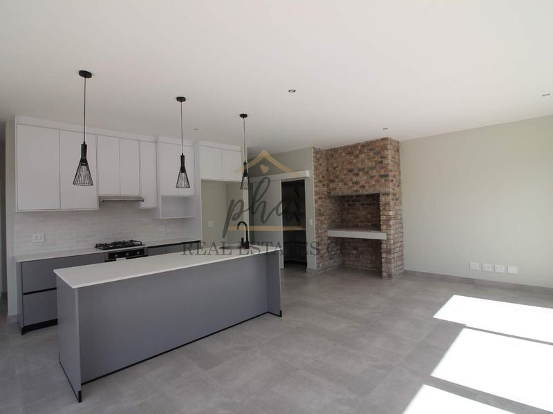 3 Bedroom townhouse for sale - Swakopmund (Kramersdorf) - Photo 2