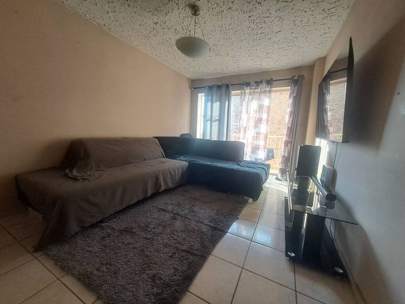 Comfortable spacious flat to rent - Photo 2