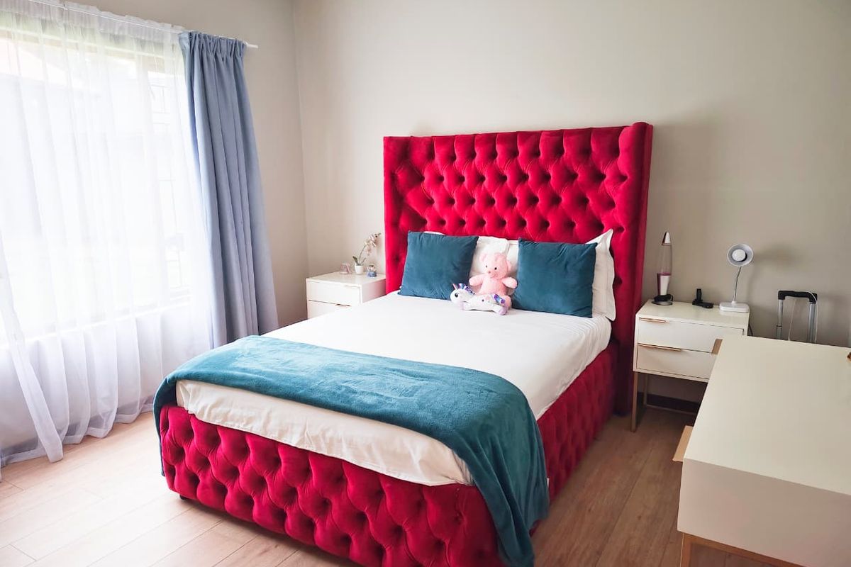 A spacious, stylish 4-bedroom home designed for comfortable modern living - Photo 5