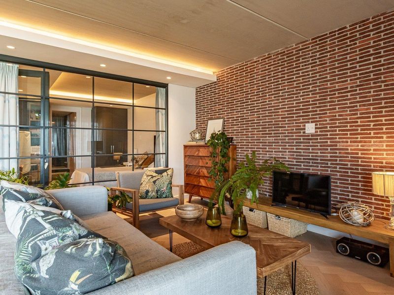 Beautiful 2 bedroom Seafront apartment in Simons Town (HB) - Photo 8