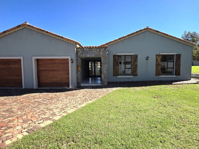 3 Bedroom Family Home To Rent Estate d Afrique  R 22 000pm - Photo 2