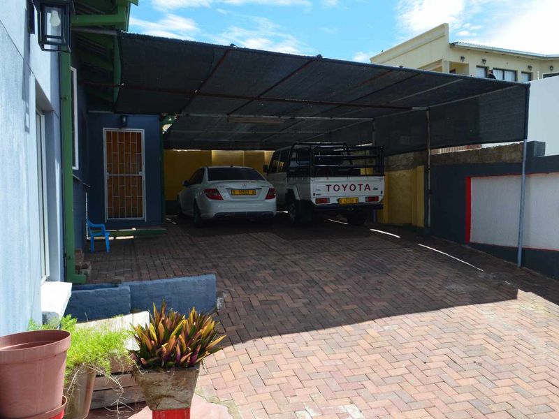 🏡 House For Sale – Khomasdal💰 N$1,890,000 - Photo 8