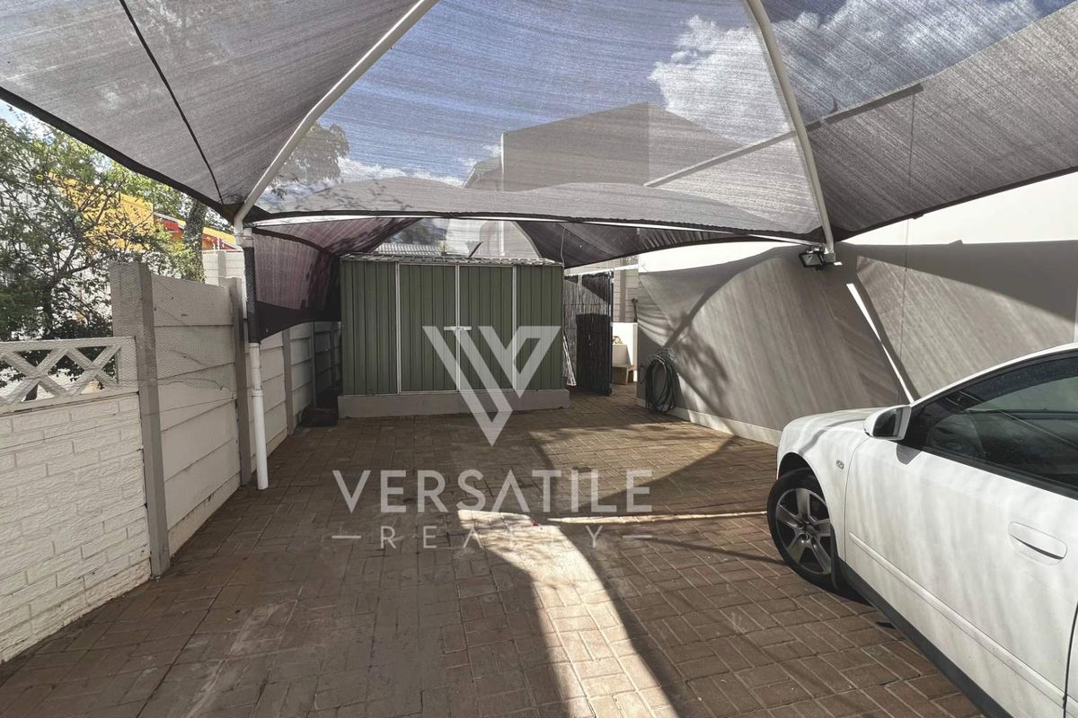 3 Bedroom Townhouse for sale in Welwitschia park, Pionierspark Ex 1 - Photo 5