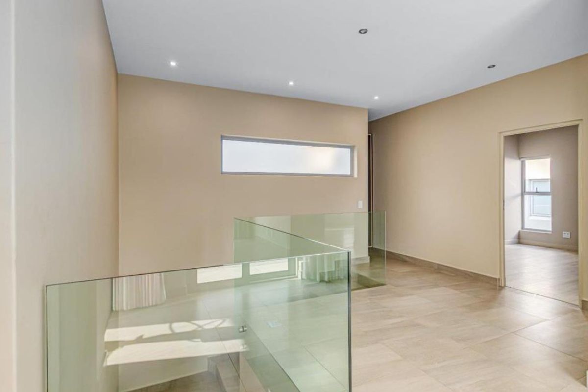 Step into a life where privacy, security, and understated luxury exist in perfect harmony. - Photo 4