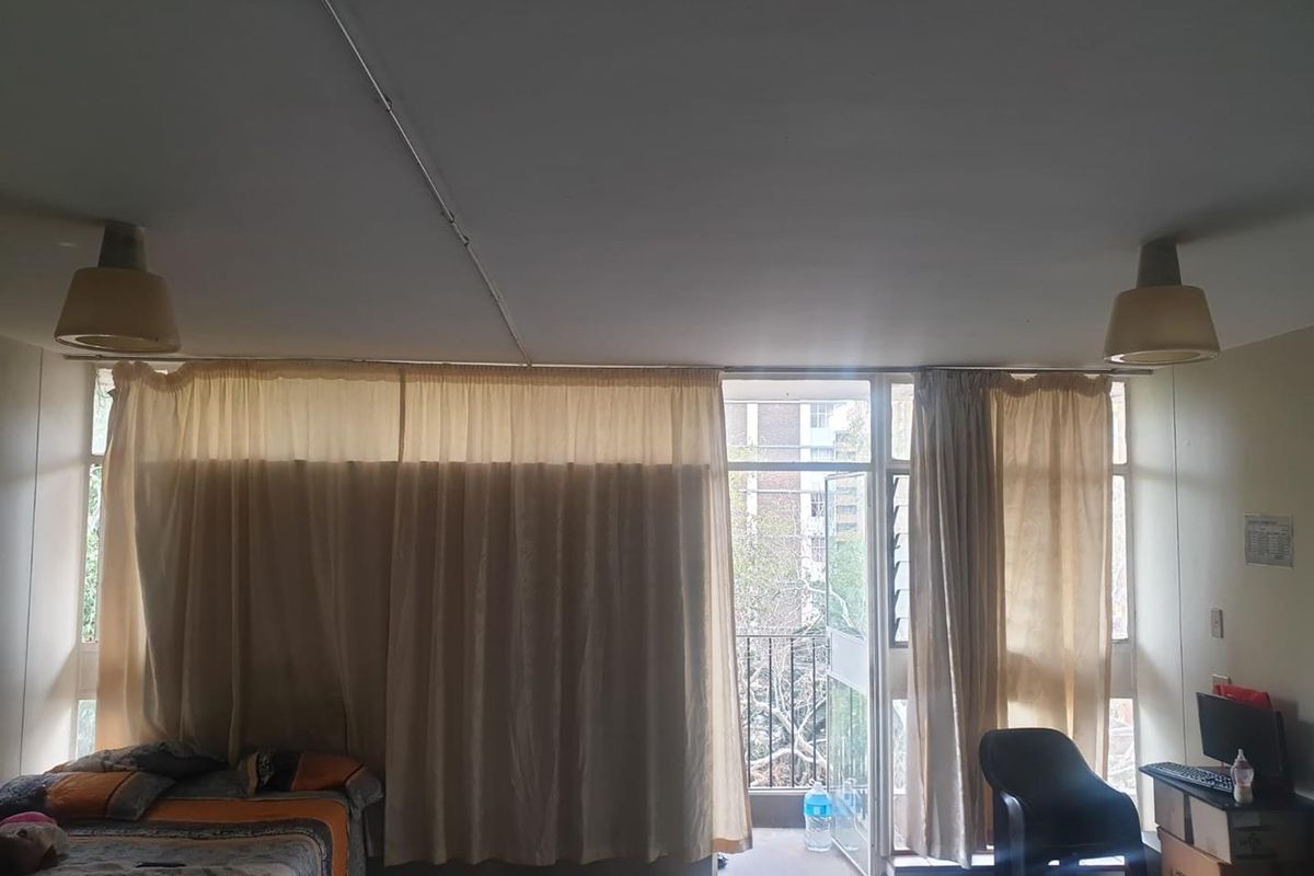 **Perfect Apartment for Young Professionals** - Photo 4