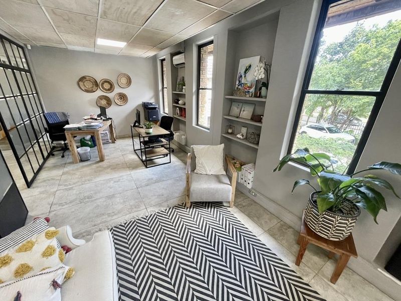 Hendra - 300m2 A-Grade Commercial Office for Sale – La Lucia - Photo 6