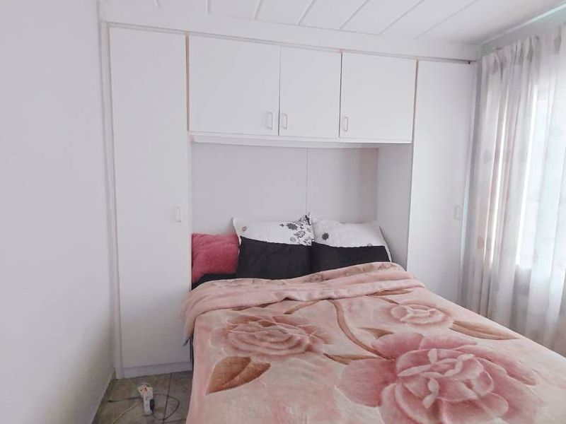 Charming Ground Floor Unit: Comfort & Convenience Await!" - Photo 9