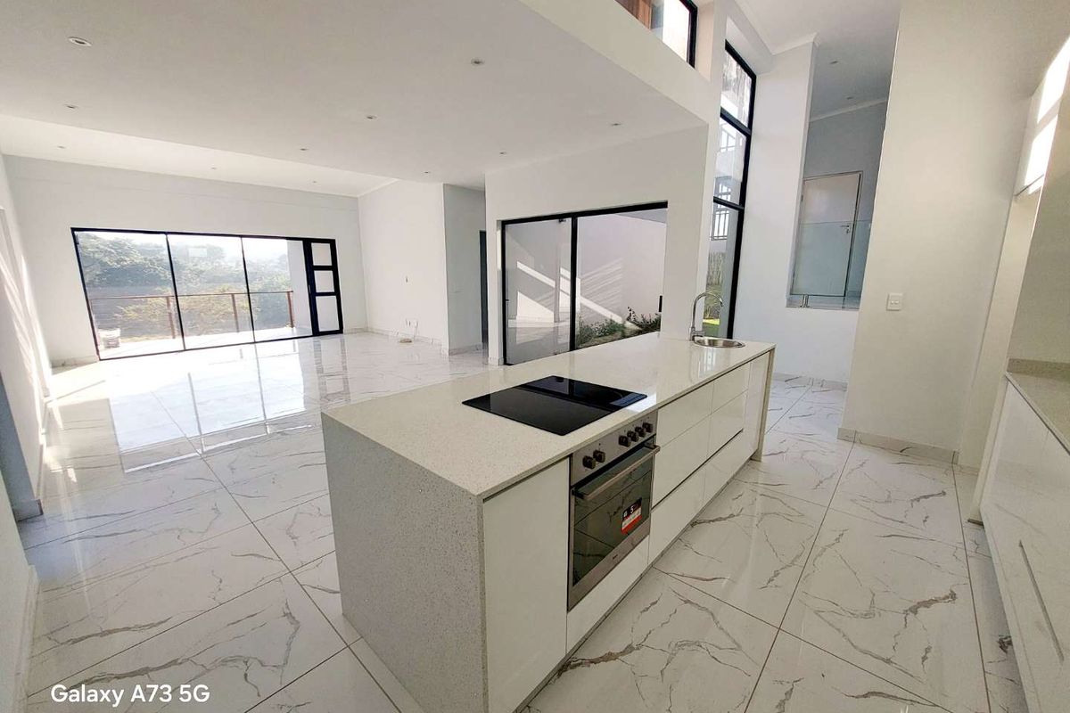 Beautiful Brand New Home For Sale in Palm  Lakes Estate - Photo 3