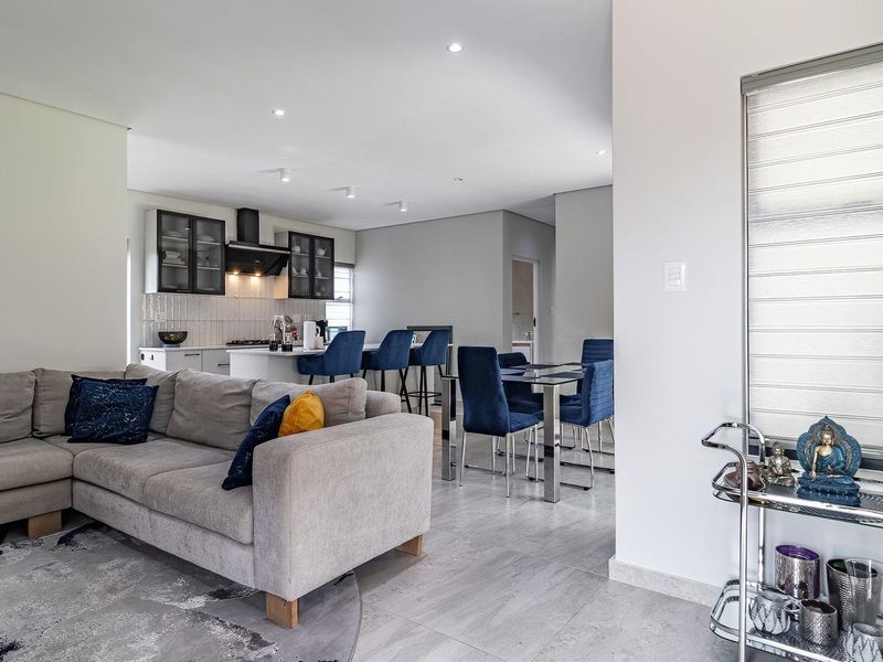 Luxury 2 Bedroom 2 Bathroom Cluster at the Lincoln - Photo 9