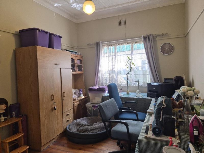 Golden oldie family home  in Boksburg - Photo 9