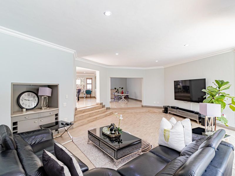 Architecturally Designed Home with Skylit Double-Volume Foyer - Photo 7
