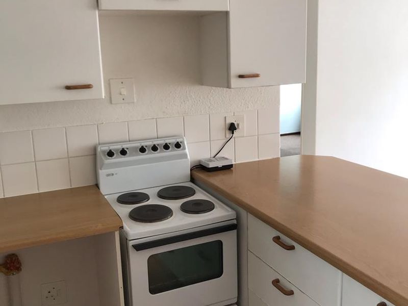 Groenkloof, 2 Bedroom for sale - Photo 3