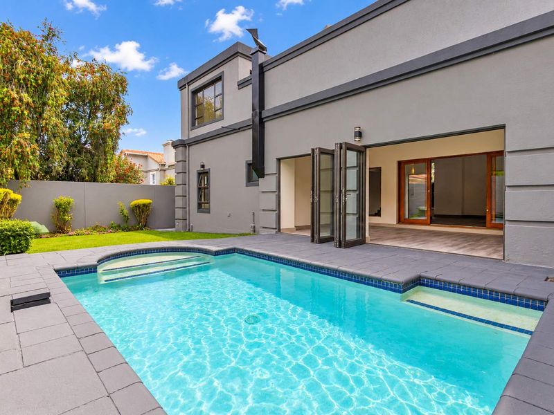 Fully renovated double storey Home, with flatlet