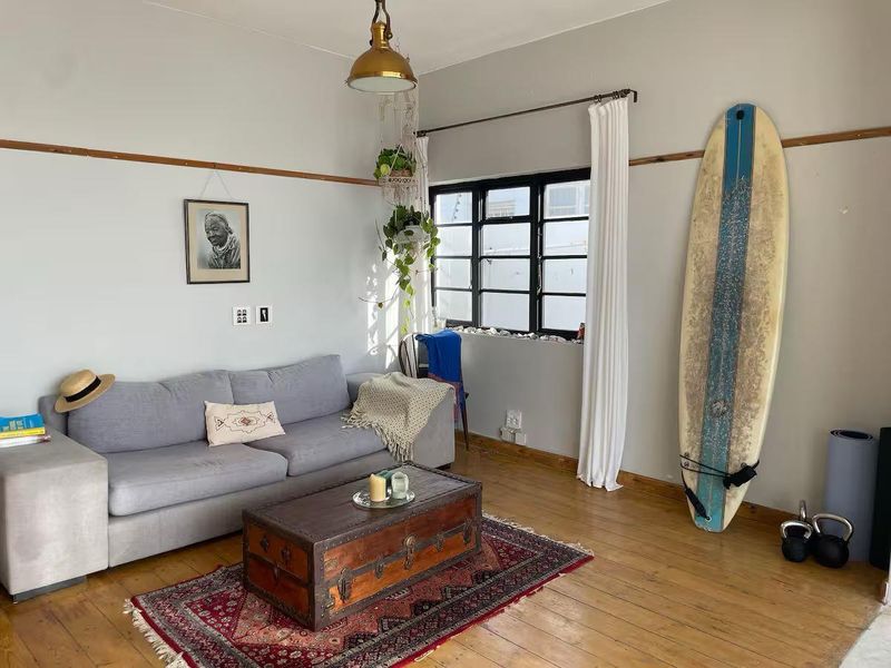 Enjoy Beachside Living in This Spacious 3-Bed Rental - Photo 5