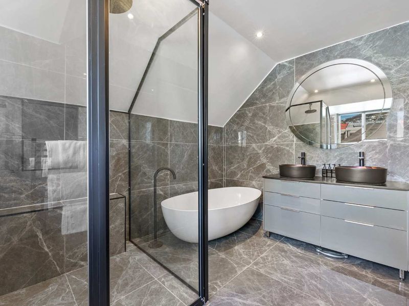 Furnished 3-Bedroom Home with Pool in Fresnaye - Photo 9