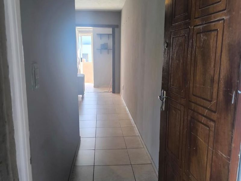 Pet Friendly Townhouse with own garden!! - Photo 5