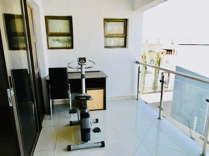 🏡 FOR SALE | EXCLUSIVE SOLE MANDATE - Photo 4