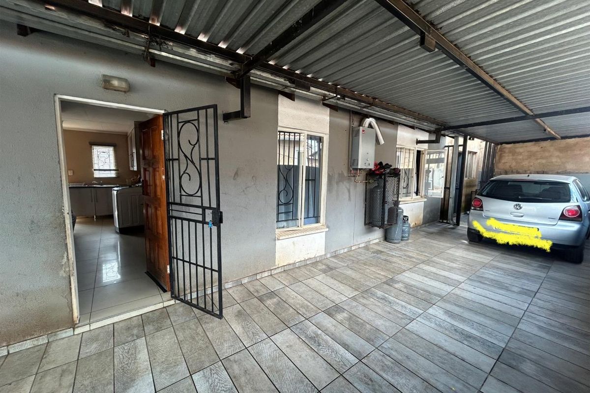 4 Bedroom Family House in Rosslyn Gardens - Photo 5