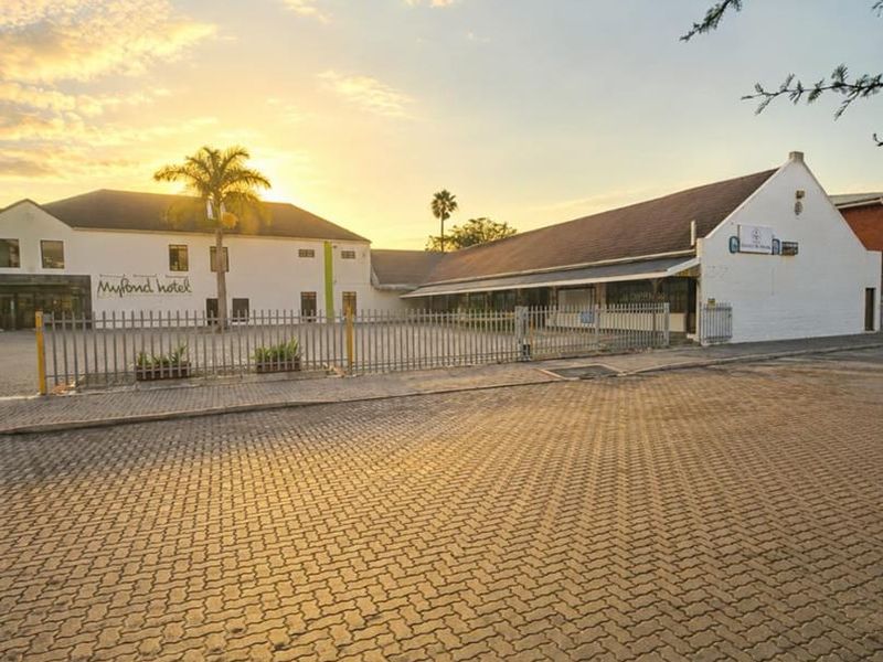 Port Alfred - Commercial property Investment opportunity, situated in a prime location.. - Photo 6