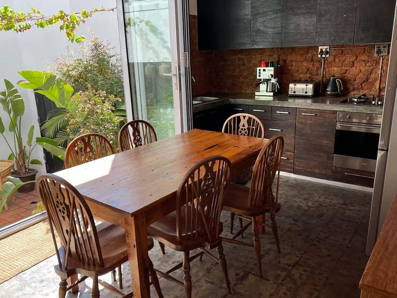 Charming Fully Furnished Cottage in the Heart of Bo-Kaap 6-Month Rental Opportunity - Photo 8