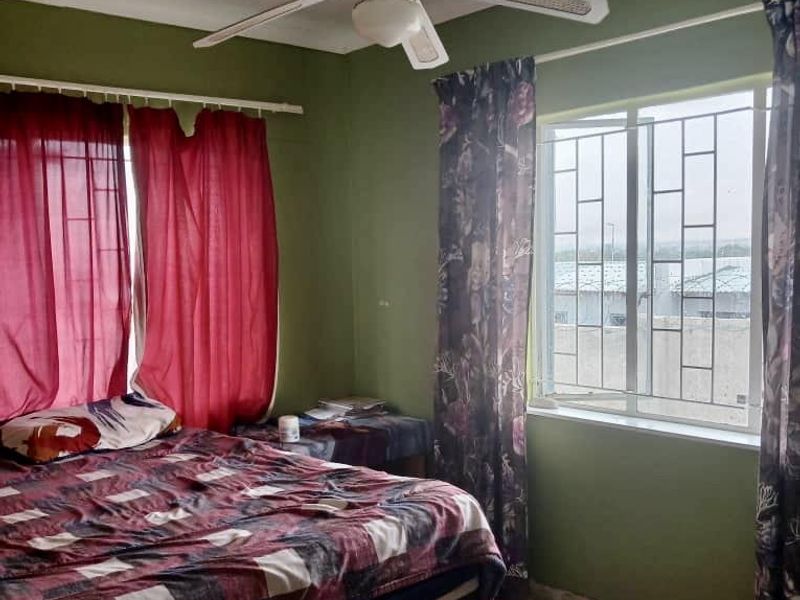 🌟 Investor’s Dream: Dual Income Property on Corner Erf in Extension 8/9, Okahandja! 🌟 - Photo 10