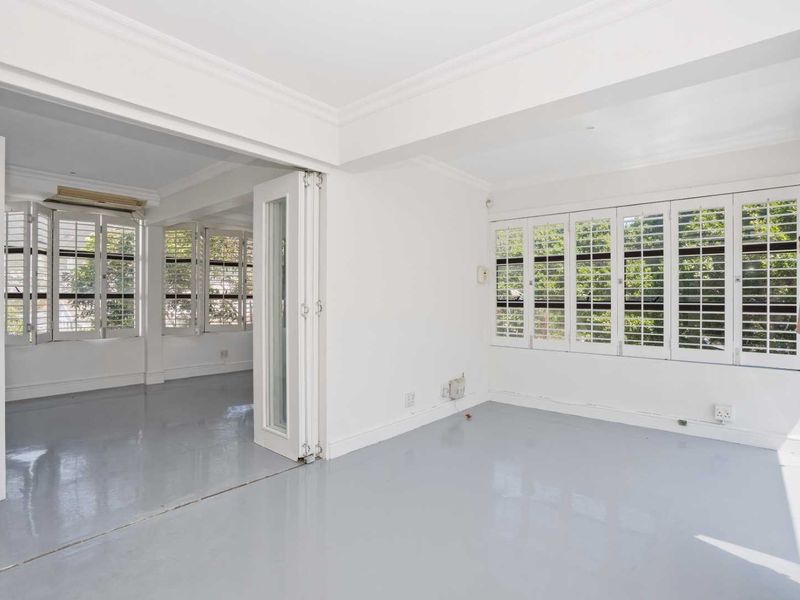 3 PRIME FLOORS TO LET IN GARDENS WITH PANORAMIC VIEWS - Photo 5