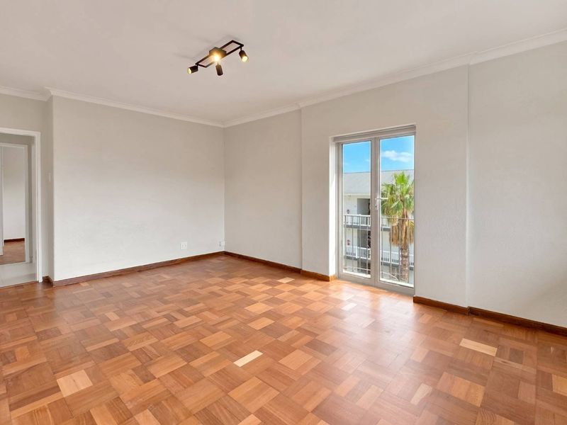 SCPACIOUS APARTMENT - Photo 5