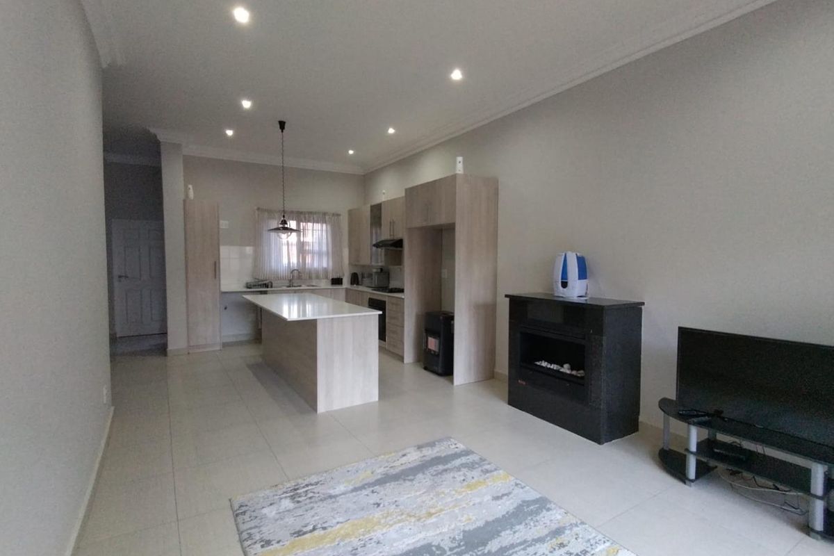 Modern Luxury Meets Secure Living – Stunning 4-Bedroom Townhouse in Shellyvale! - Photo 3