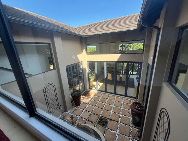 Luxury Living in Simbithi Eco Estate offers an investors - Photo 10