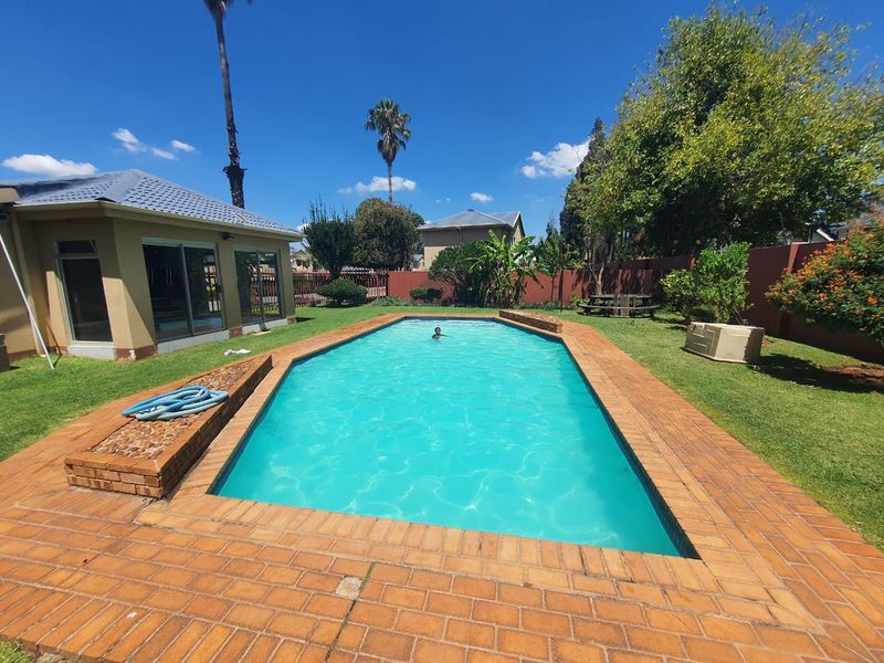 Investment Opportunity in Lakefield - Photo 9