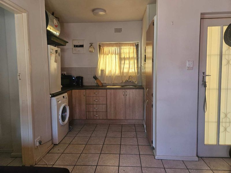 Ground floor 1 Bedroom flat in Three Sisters Kleinmond - Photo 4