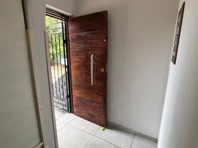 Ideal Home For Comfort - Photo 3