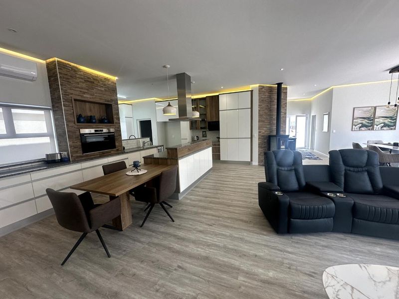 Swakopmund Retirement House - To Rent - Photo 3
