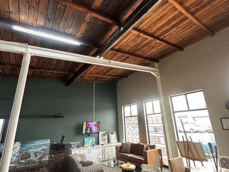 Commercial Retail Shop & Offices - TO LET in Swakopmund - Photo 6