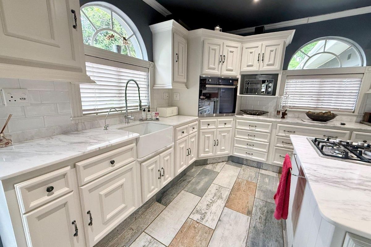 Beautiful 3 bedroom house with flat for sale in vryheid - Photo 5