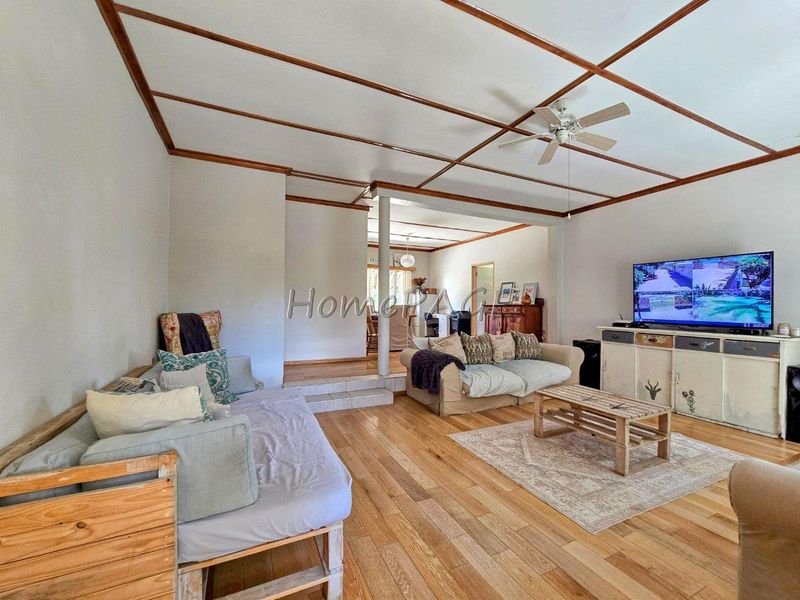 Omaruru:  Neat 3 Bedroom home is for Sale - Photo 8