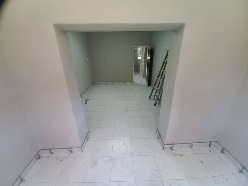 Business premises for the serious businessman. - Photo 8