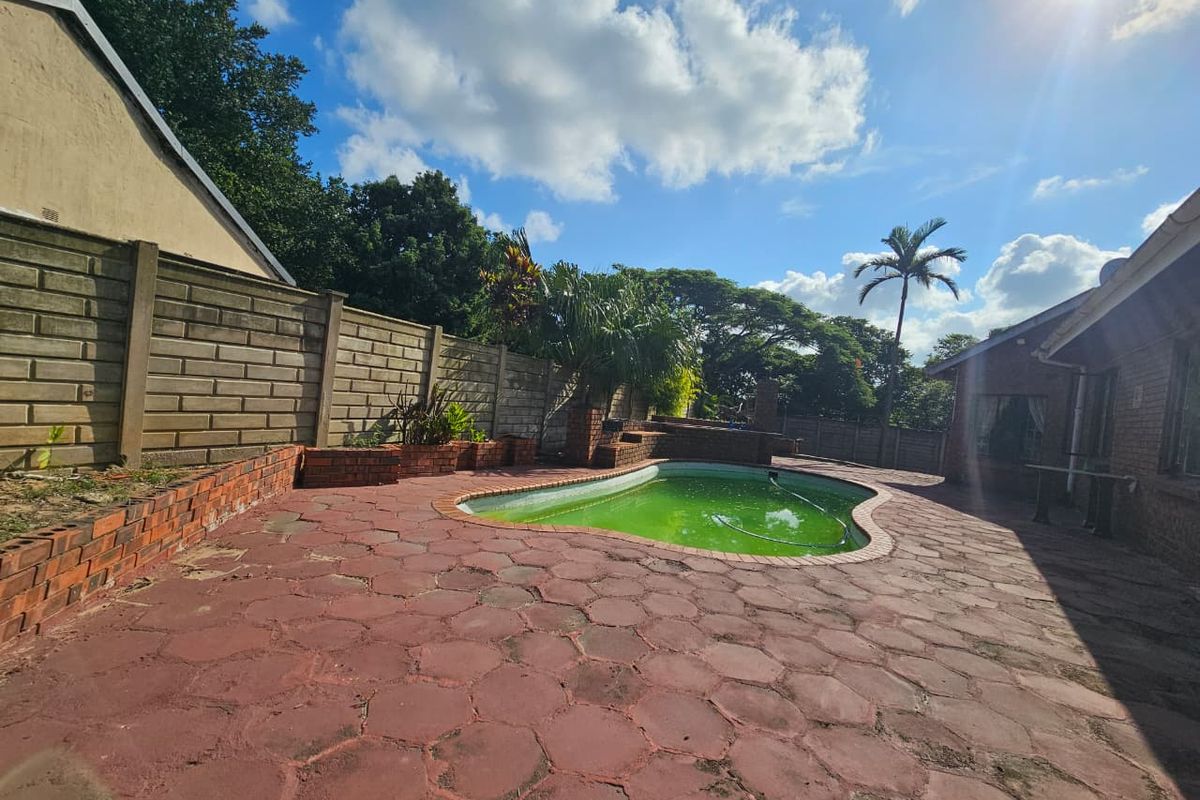 Spacious 3-Bedroom Home in Veld En Vlei, Richards Bay - Photo 2