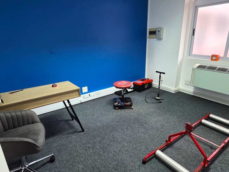 Ground Floor Office in Excellent Condition - Photo 7