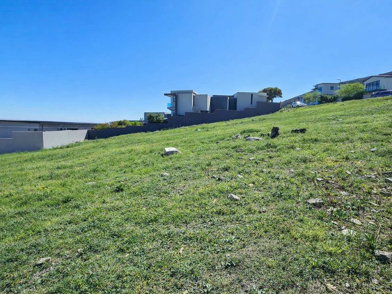 Wake Up to Table Mountain — Where Your Dream Home Becomes Reality in Baronetcy Estate - Photo 3