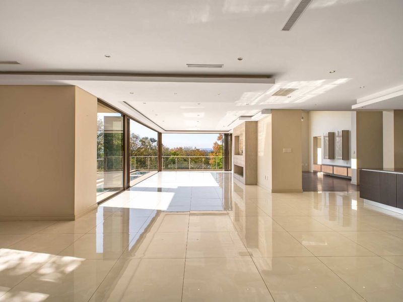 Magnificent 5 Bedroom Mansion in the heart of Bryanston!!! - Photo 9