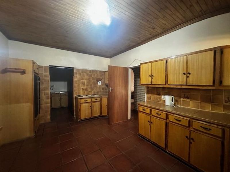 Furnished Home with Borehole in Quiet Cul-de-Sac – Bultfontein - Photo 2