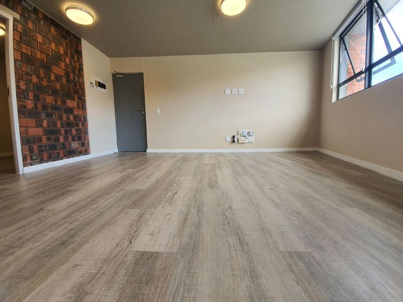 Stylish Obs Court Apartment. - Photo 4