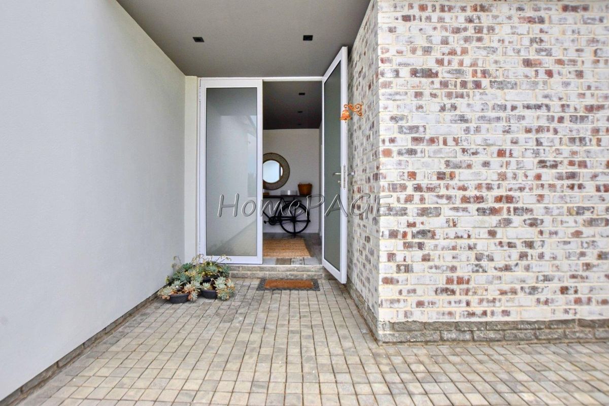 Ext 20, Swakopmund:  Contemporary BEAUTY is for Sale - Photo 3