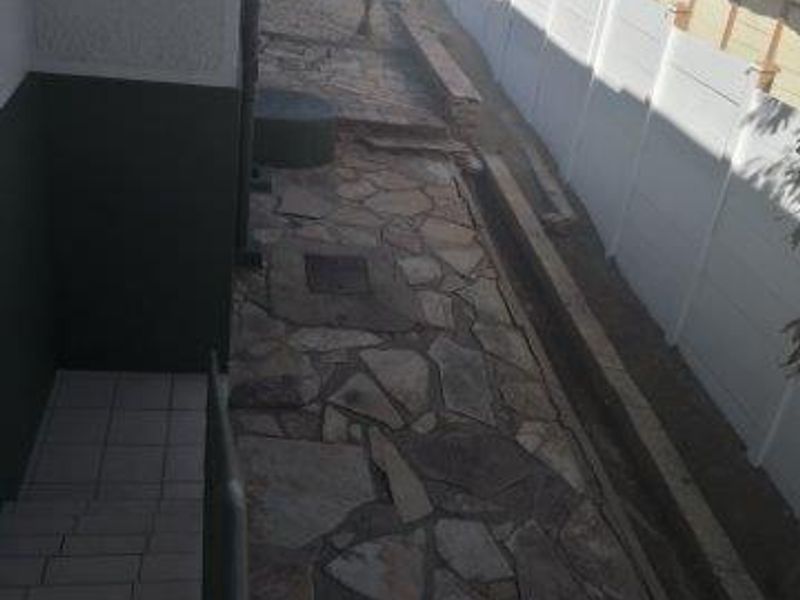 PRIME OFFICE SPACE TO LET- CBD - Photo 9