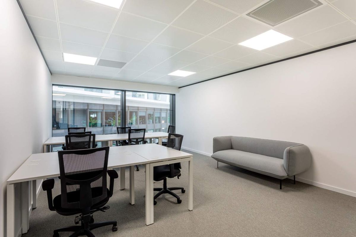 Tailor-made dream offices for 3 persons in Spaces Waterfall, Midrand - Photo 4