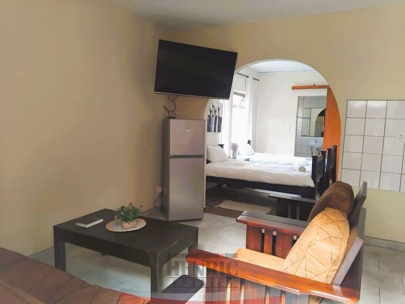 Prime Location Guesthouse Oppertunity - Photo 10
