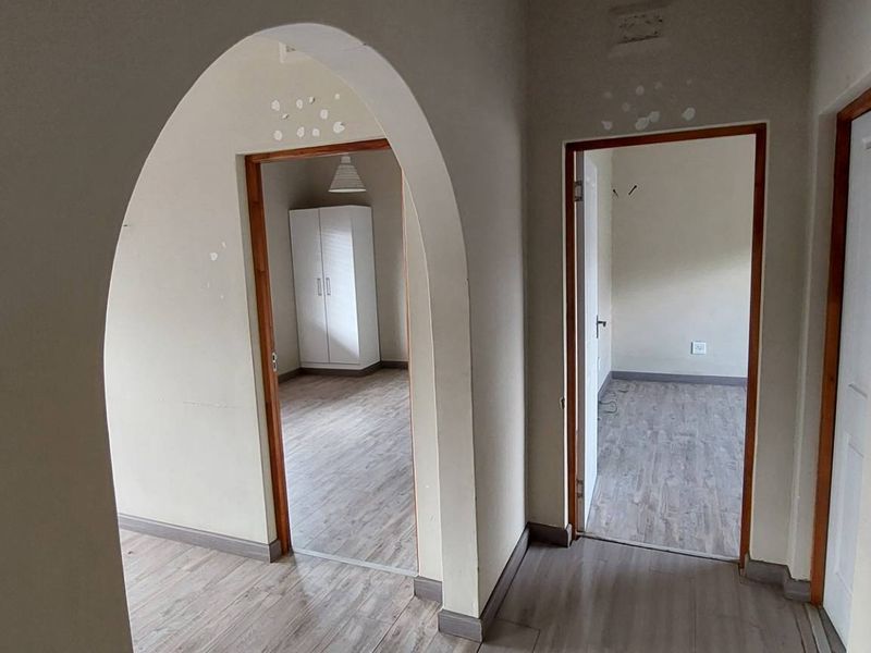 Ideal Office location - Photo 7